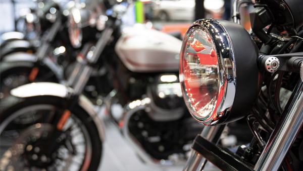 Foto bij nieuwwaarde regeling Motorverzekering